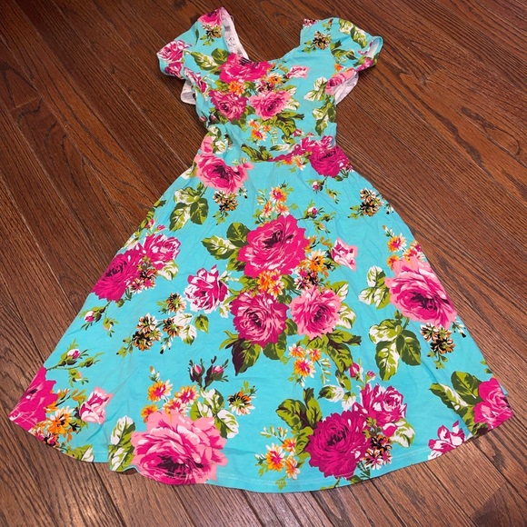 Wet Seal Dresses & Skirts - NWT bright floral print dress size XS